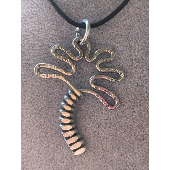 The Artist Jay palm tree pendant 9" black leather cord Southwestern large bold - Picture 4 of 8